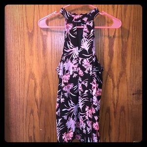 Express high neck key hole tank MEDIUM